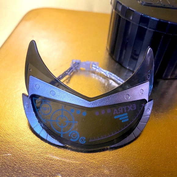 L.O.L. SURPRISE! OMG GAMMA BABE ACCESSORIES MOVIE MAGIC VISOR  SHADE & MORE - Picture 4 of 7